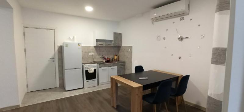 Apartmani Sivac מראה חיצוני תמונה